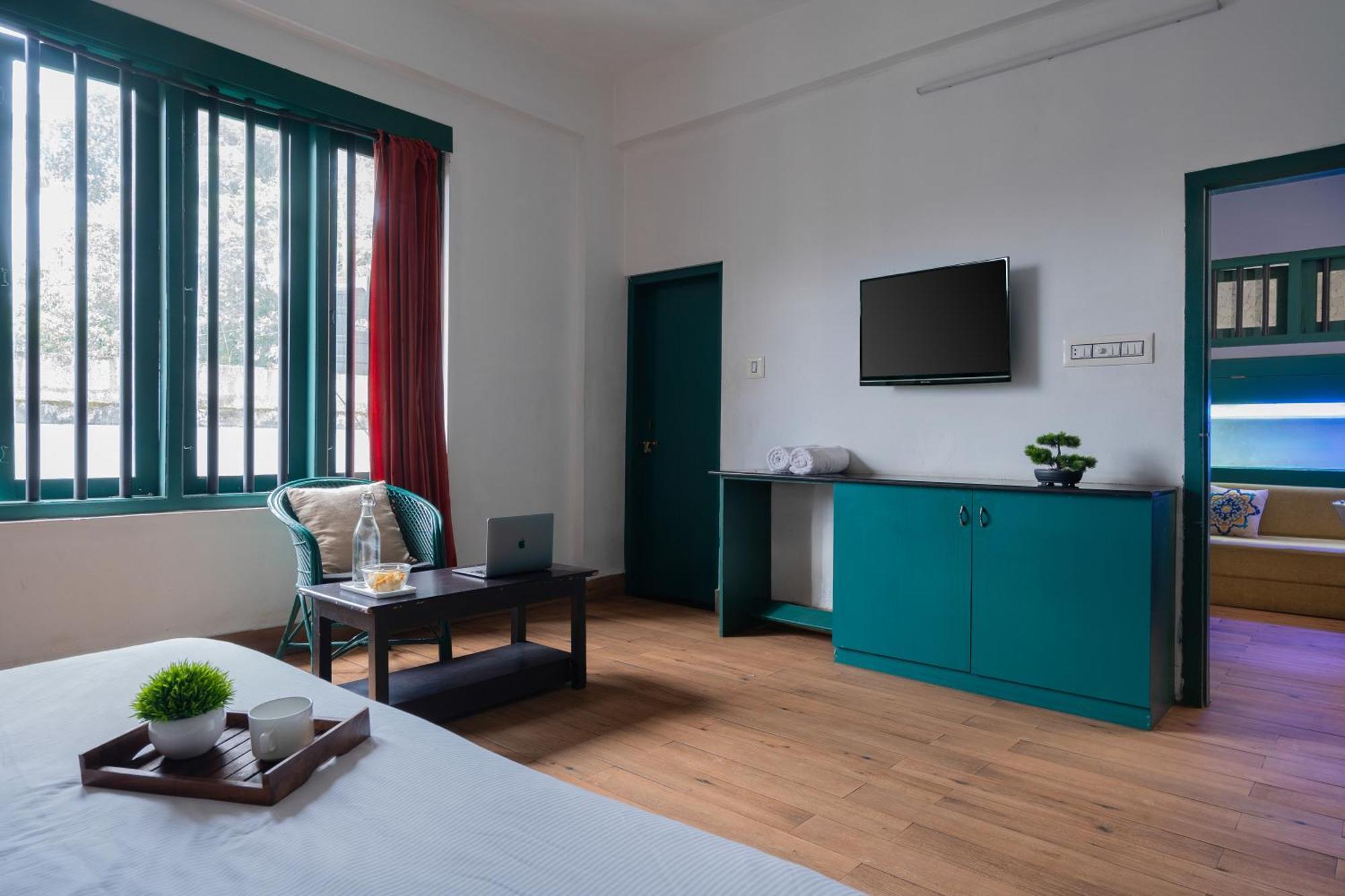 Urban Hills By Clustercloud Apartment Kattappana Bagian luar foto